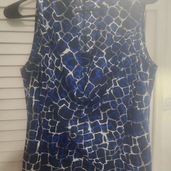 Calvin Klein Blue and White Patterned Tank Top - Picture 3 of 6